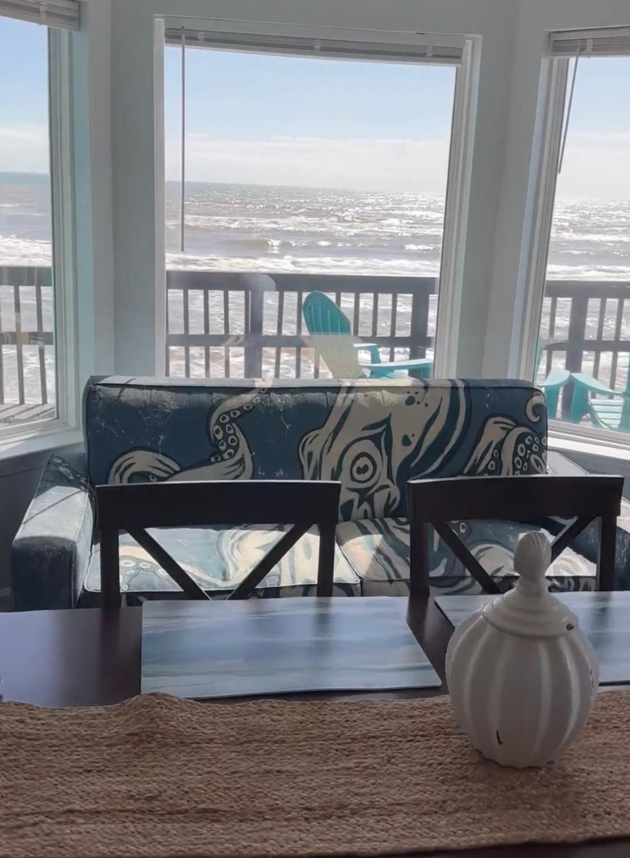 Surfside Beachfront Dream Exterior photo